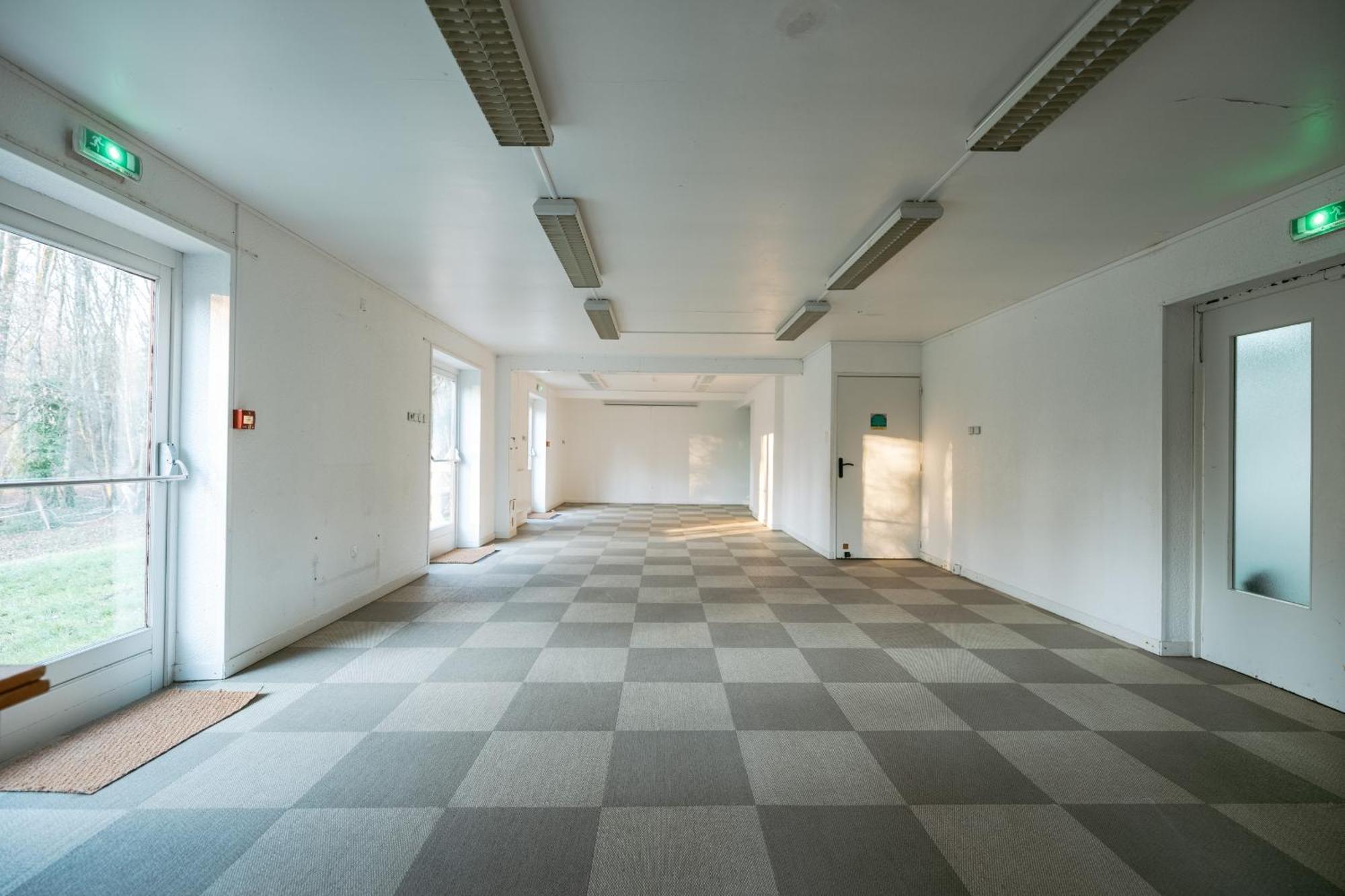 La Donaclaudre - Hebergement De Groupe En Pleine Nature, Ideal Pour Tous Vos Sejours ! 63 Couchages - 2 Grandes Salles - Salle De Jeux - Cuisine Professionnelle - Accessible Facilement - Localisation Attractive -Proche Paris & Disney Saint-Augustin  외부 사진